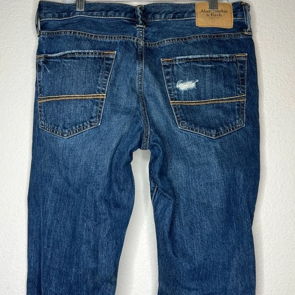 Abercrombie & Fitch Distressed‎ Jeans